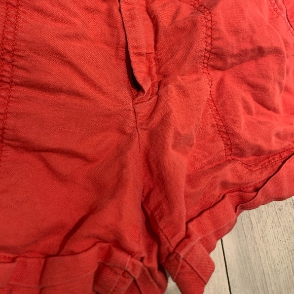 Gap red shorts - Picture 11 of 16